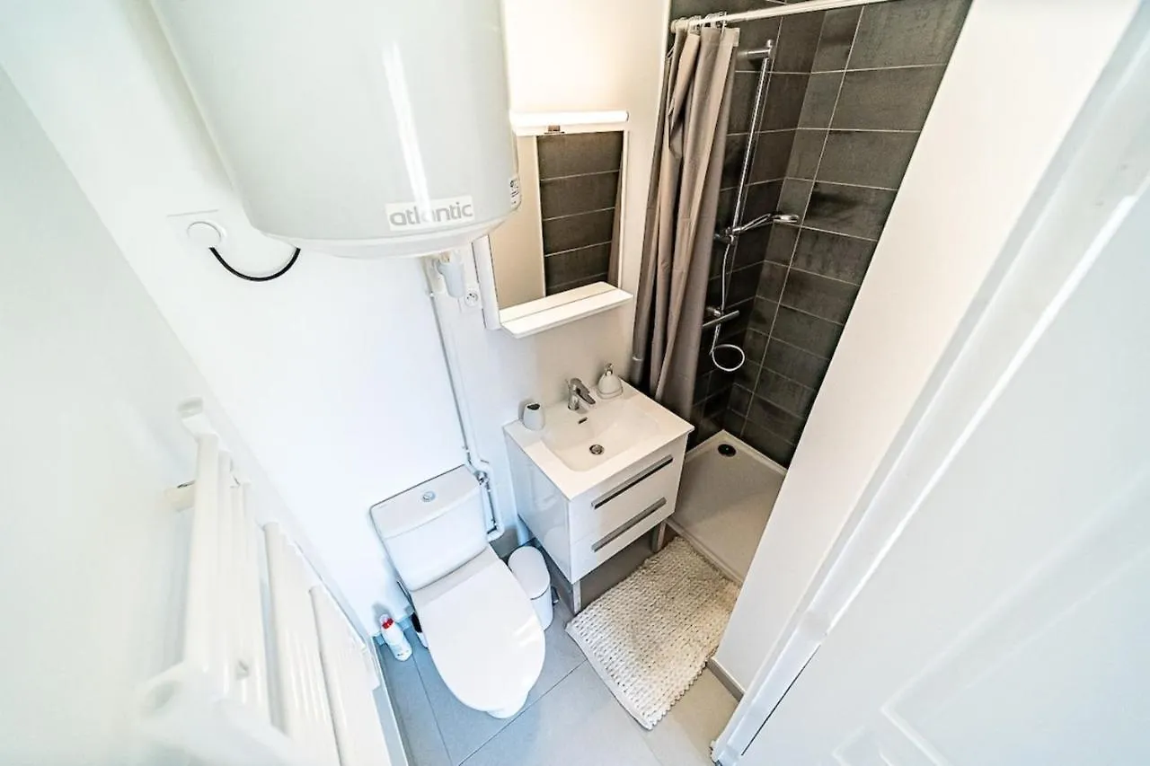 Le Petit Mars Cosy 2 Pers Grand Clement Flachet Villeurbanne 0*,  France